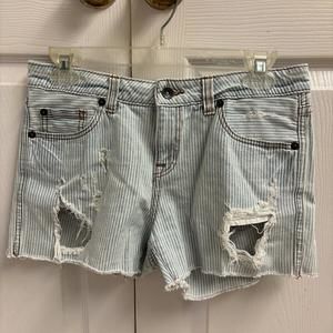Defry 01 Striped Jean Denim Shorts. Size 2. Casual Boho Festival Outdoor